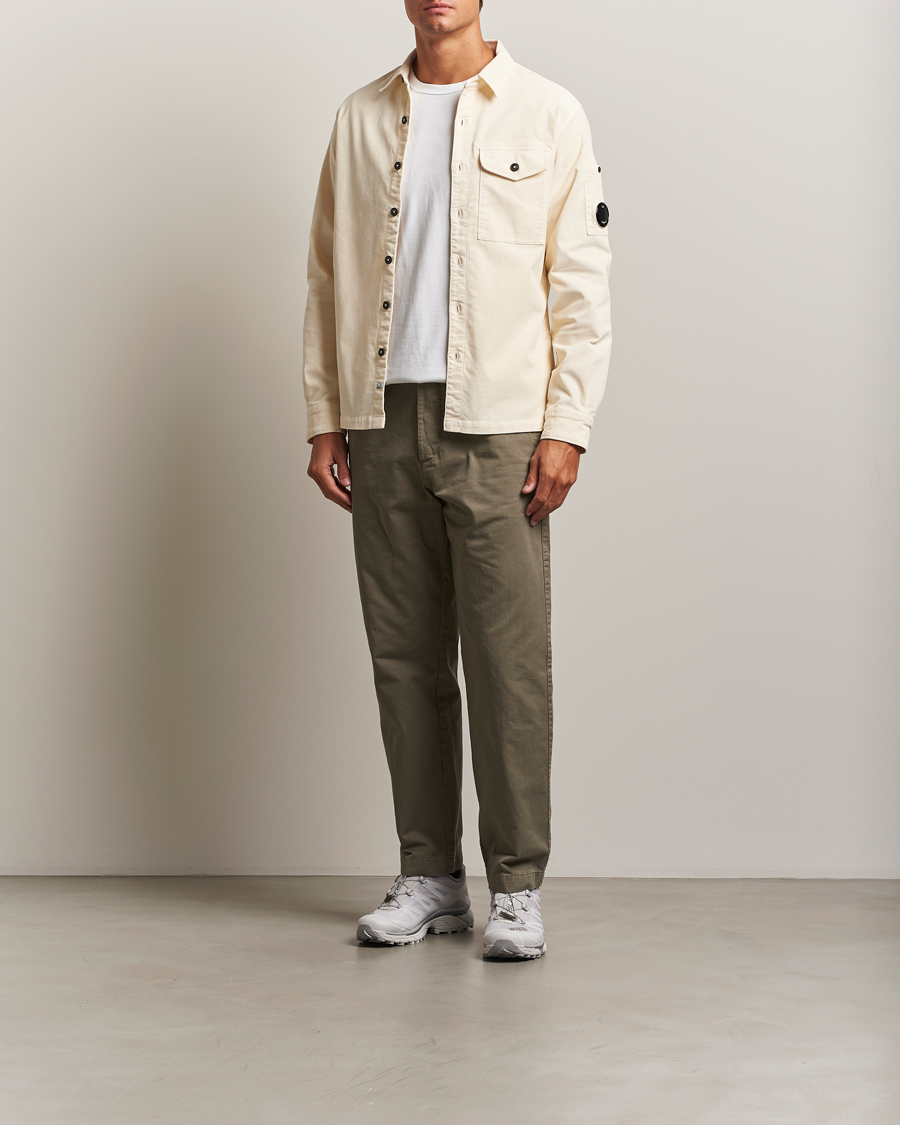 Mies | Kauluspaidat | C.P. Company | Corduroy Lens Overshirt White