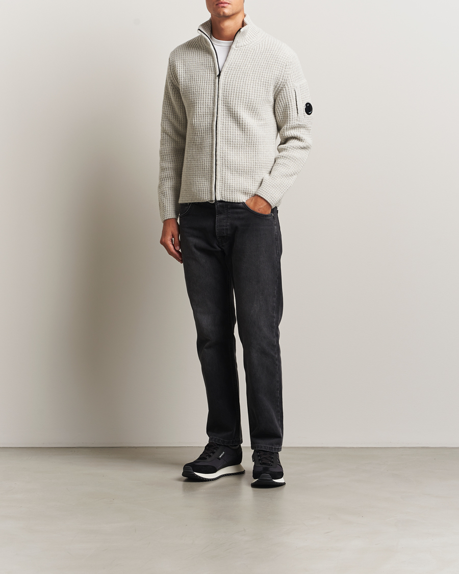 Mies | Puserot | C.P. Company | Structure Lambswool Full Zip Grey