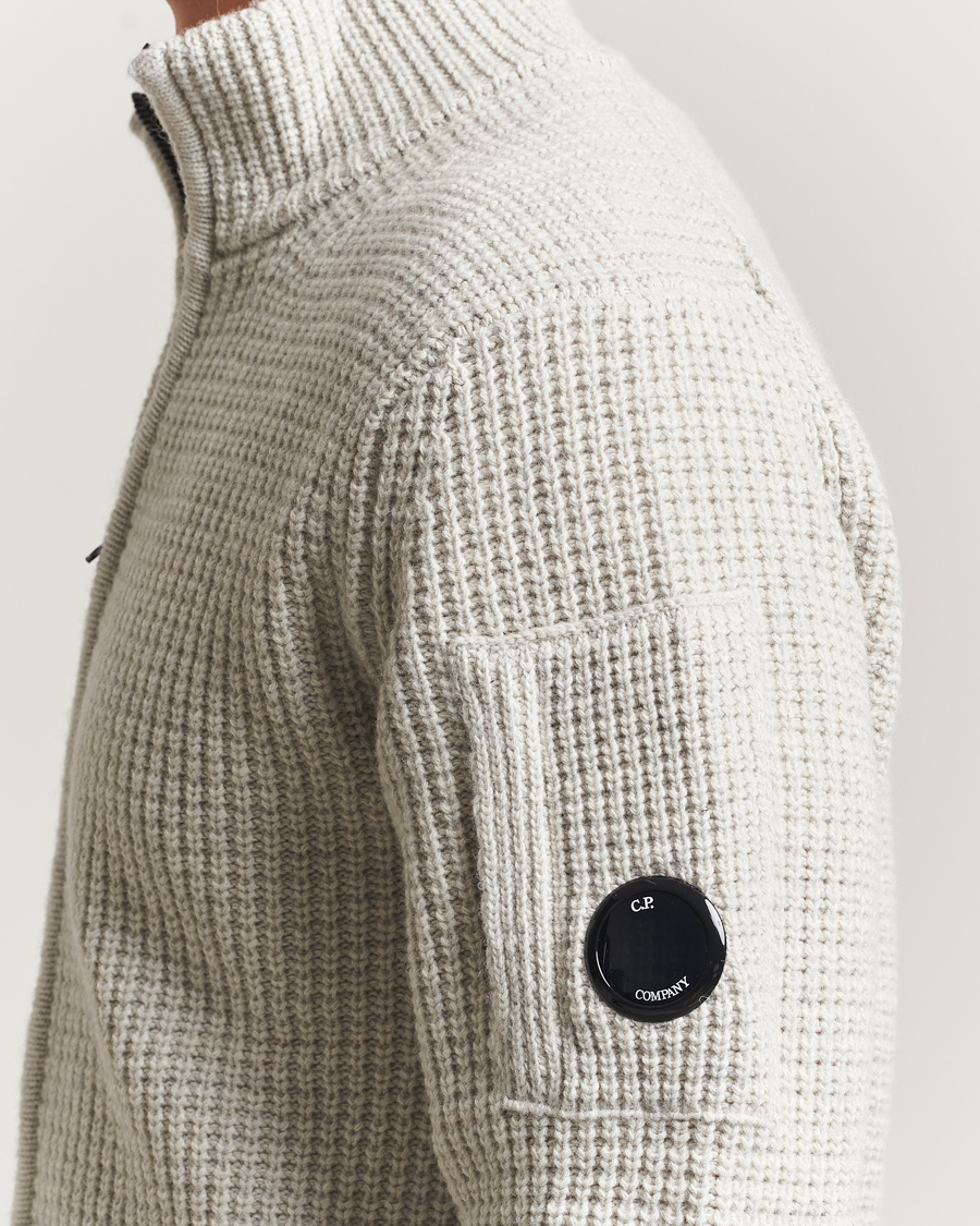 Mies | Puserot | C.P. Company | Structure Lambswool Full Zip Grey