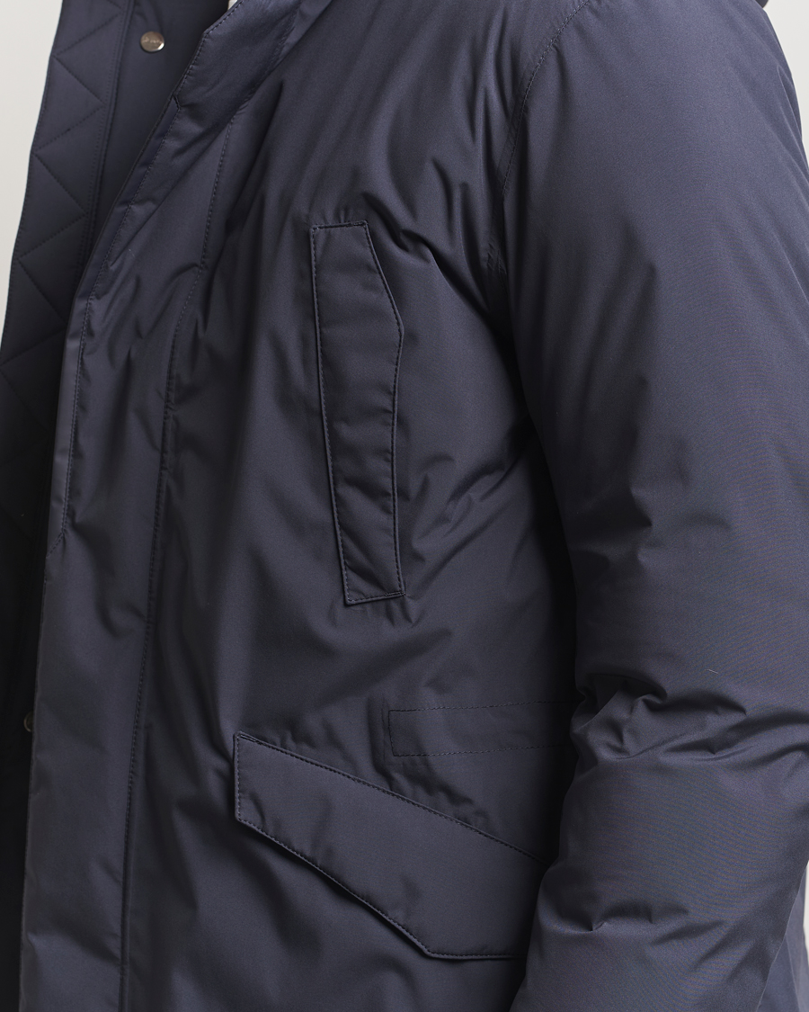 Mies | Takit | Herno | Waterproof Fishtail Parka Navy
