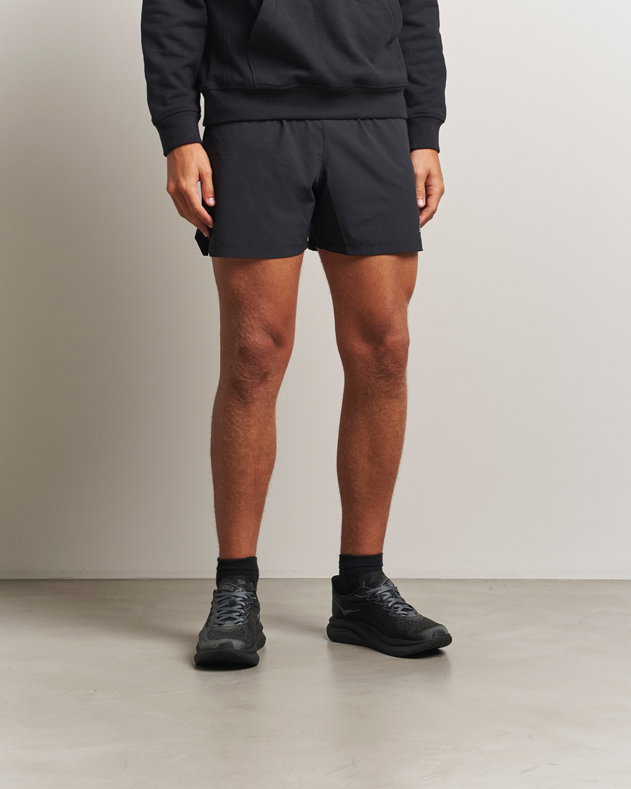 Mies | Juoksukengät | Hoka | One Mach 6 Running Sneakers Black/Outer Orbit
