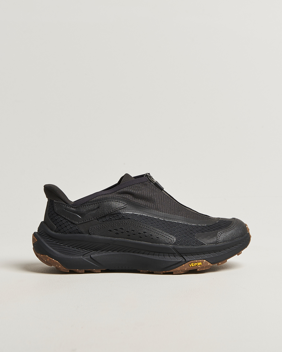 Mies | Maastojuoksukengät | Hoka | One Project Transport Carbon/Black