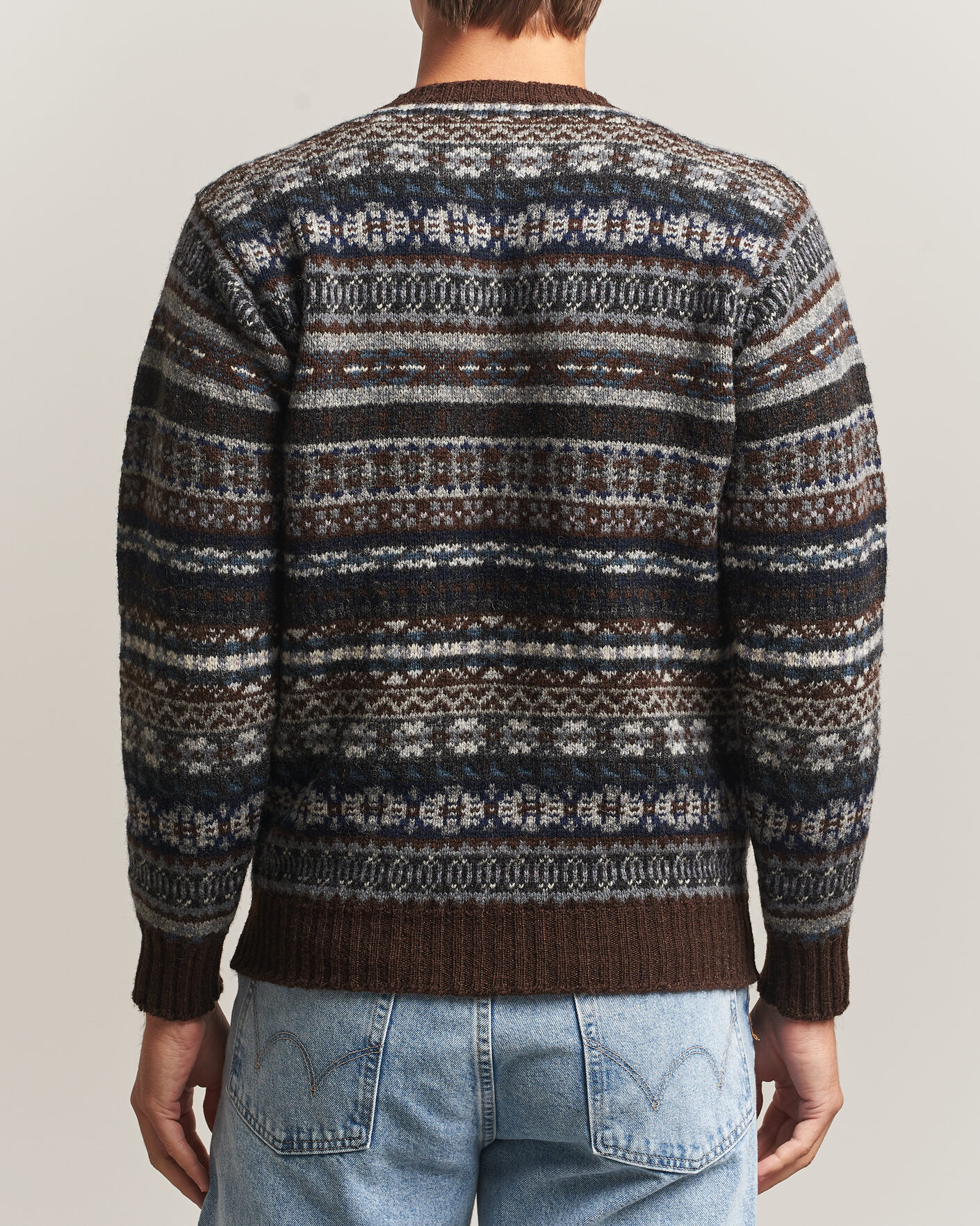 Mies | Puserot | Jamieson's of Shetland | Jamiesons Of Shetland All Over Fair Isle Pullover Crew Neck Brown