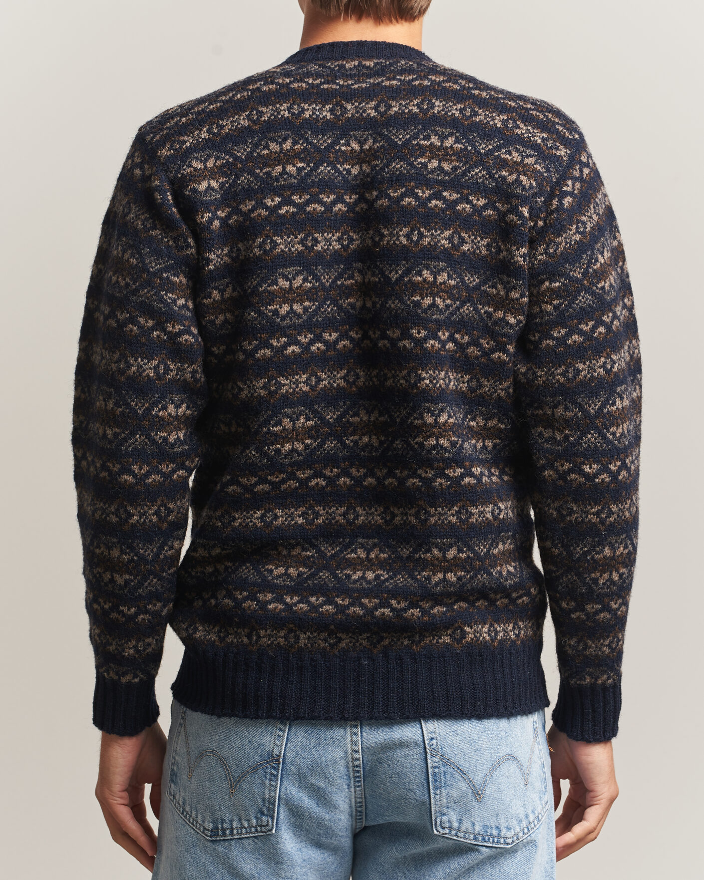 Mies | Puserot | Jamieson's of Shetland | Jamiesons Of Shetland All Over Fair Isle Pullover Crew Neck Navy