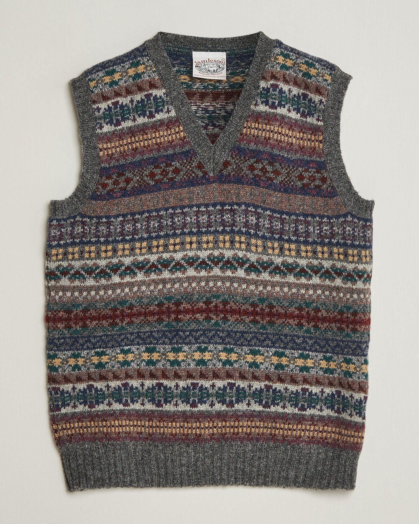 Mies | Puserot | Jamieson's of Shetland | Jamiesons Of Shetland All Over Fair Isle Slipover Multi