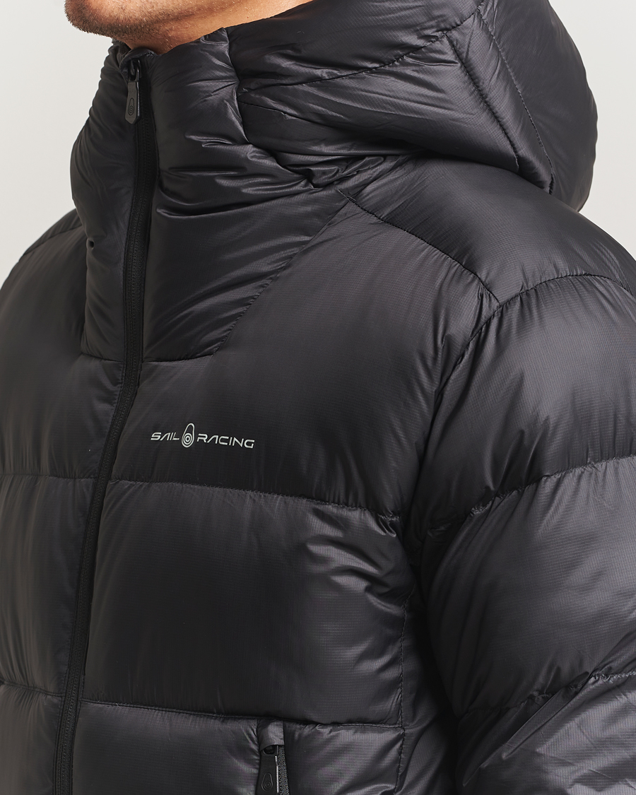 Mies | Takit | Sail Racing | Cloud Down Hooded Jacket Carbon