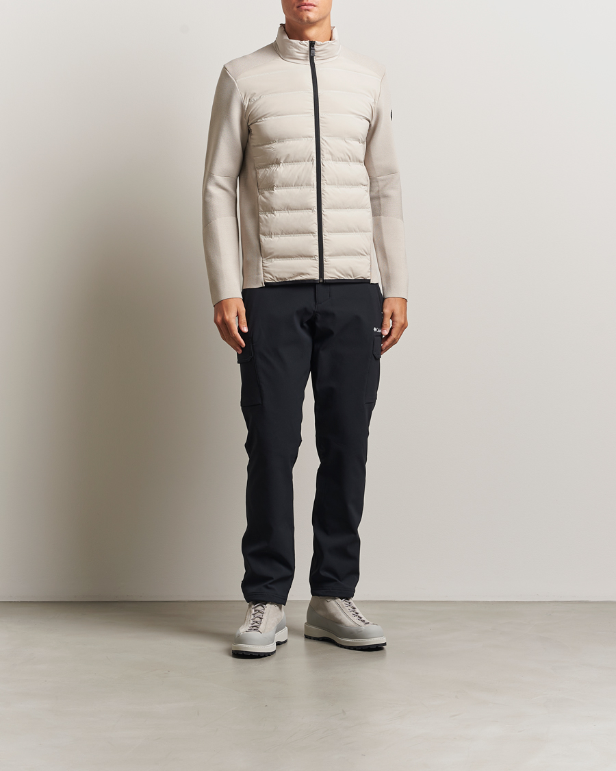 Mies | Takit | Sail Racing | Element Seamless Hybrid Jacket Sand