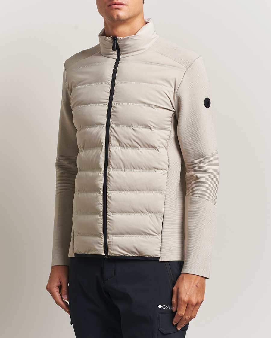 Mies | Takit | Sail Racing | Element Seamless Hybrid Jacket Sand
