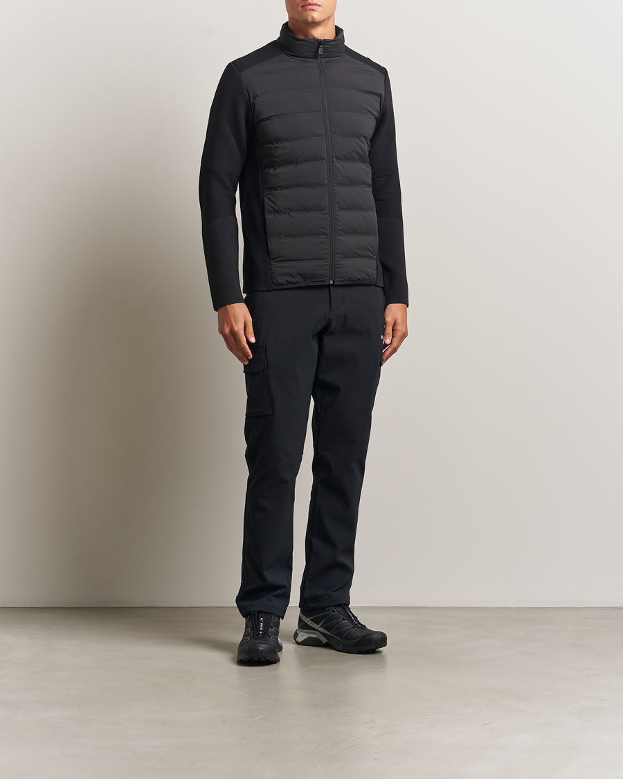 Mies | Takit | Sail Racing | Element Seamless Hybrid Jacket Carbon