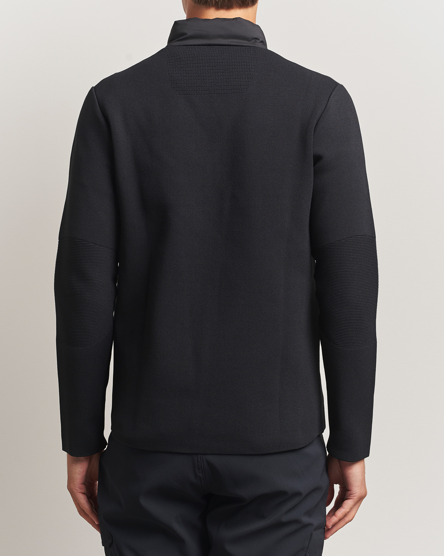 Mies | Takit | Sail Racing | Element Seamless Hybrid Jacket Carbon