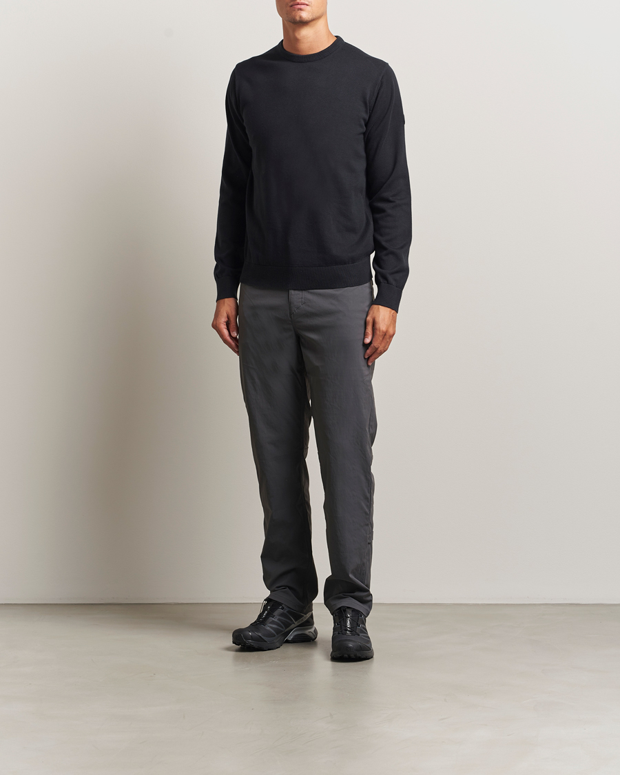 Mies | Puserot | Sail Racing | Bowman Knitted Crew Neck Carbon