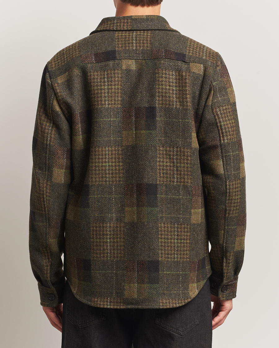 Mies | Kauluspaidat | LES DEUX | Kody Patchwork Wool Overshirt Green