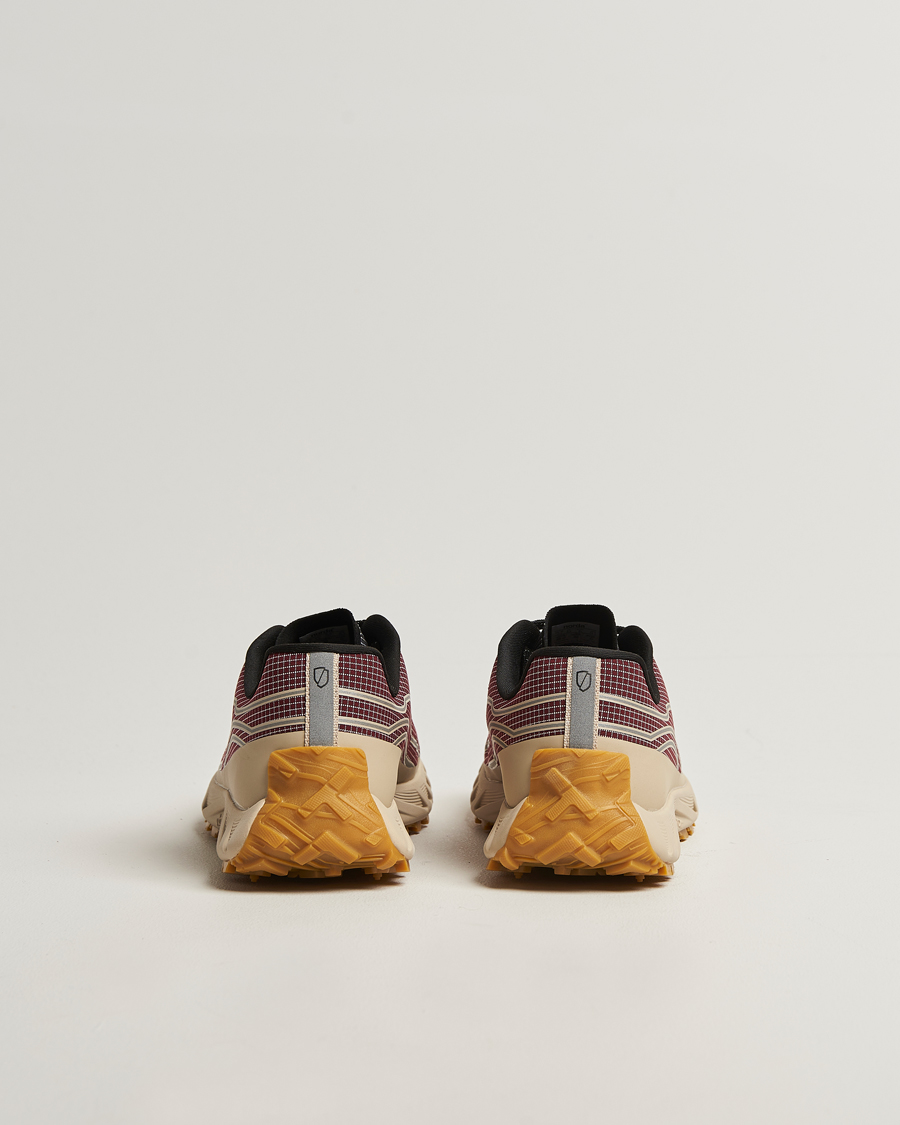 Mies | Juoksukengät | Norda | 002a Running Sneakers Amaranth