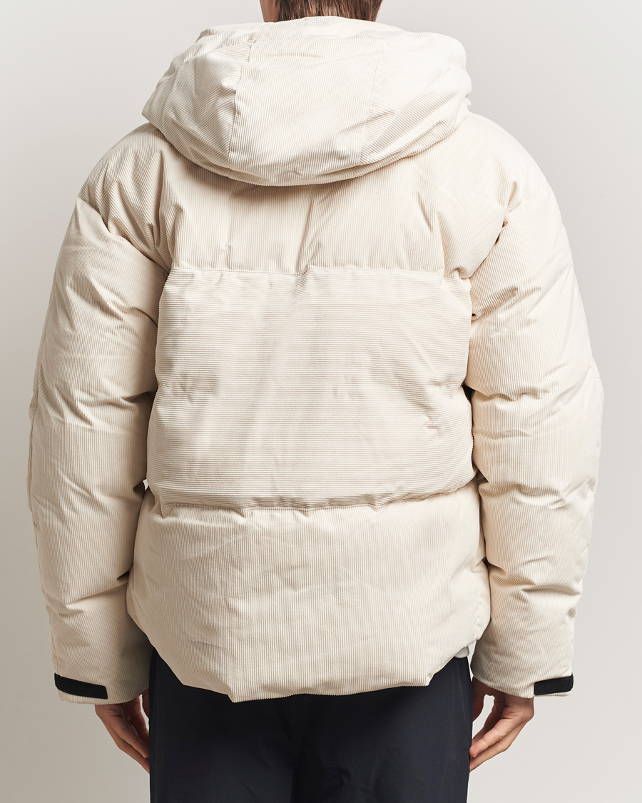 Mies | Takit | Oakley | urStreetpeak Corduroy Puffer Jacket Mist