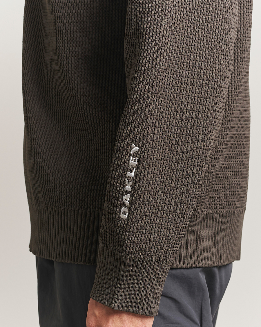 Mies | Puserot | Oakley | FGL New Retro Half Zip Sweater Black