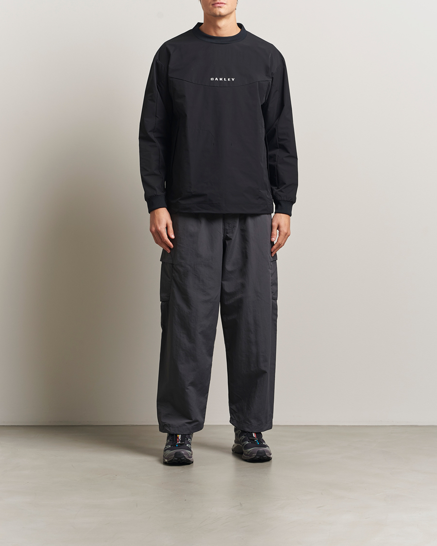 Mies | Puserot | Oakley | FGL Undulate Crew Jacket Blackout