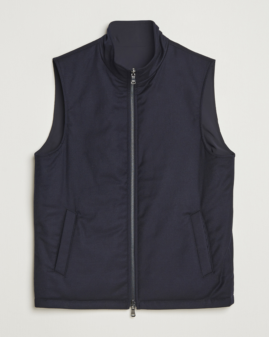 Mies | Takit | Oscar Jacobson | Nylon/Wool Reversible Vest Navy