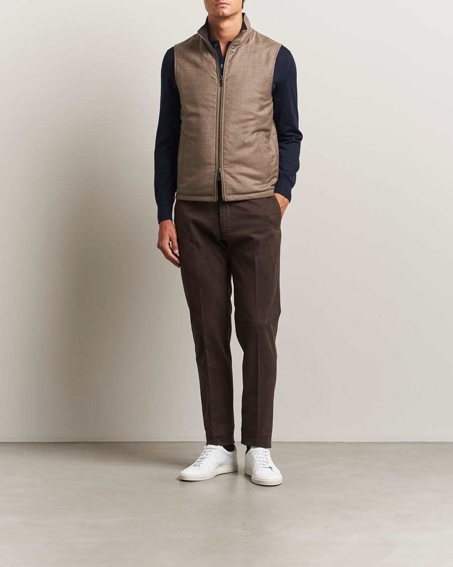 Mies | Takit | Oscar Jacobson | Nylon/Wool Reversible Vest Brown