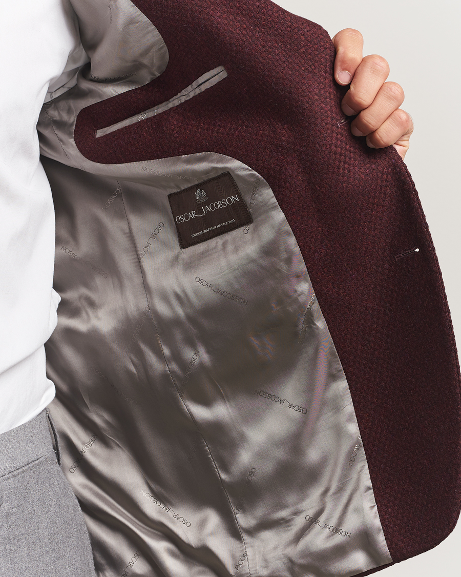 Mies | Pikkutakit | Oscar Jacobson | Fogerty Patch Structured Wool Blazer Wine