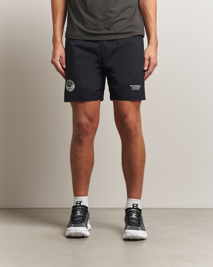 Mies | Shortsit | Pas Normal Studios | Balance Shorts Black