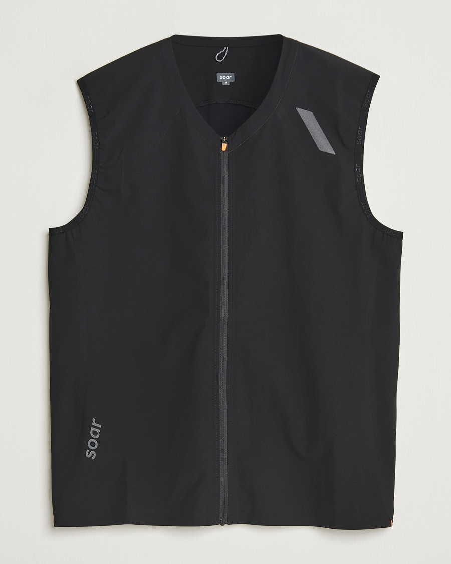 Mies | Ulkoliivit | SOAR Running | Rainout Gilet Black