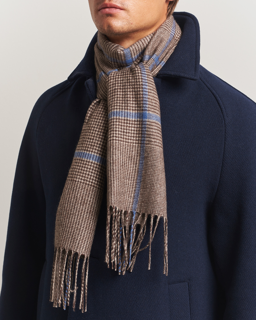 Mies | Piacenza Cashmere Cashmere/Silk Overcheck Scarf Brown | Piacenza Cashmere | Cashmere/Silk Overcheck Scarf Brown