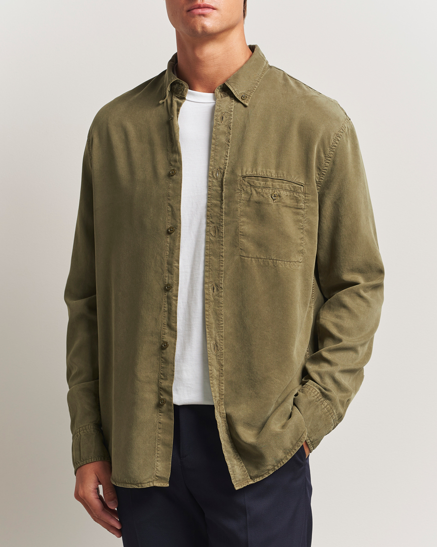 Mies | Kauluspaidat | Filippa K | Zachary Lyocell Shirt Dark Olive