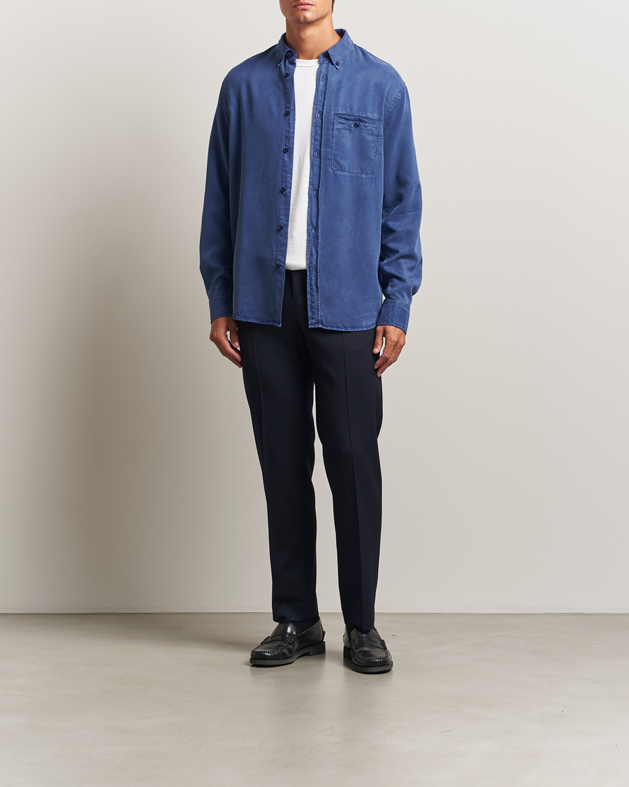 Mies | Kauluspaidat | Filippa K | Zachary Lyocell Shirt Royal Navy