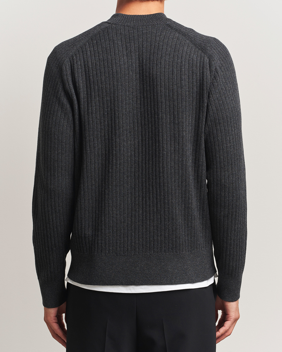 Mies | Puserot | Filippa K | Cotton Merino Knitted Mock Neck Sweater Anthracite Melange