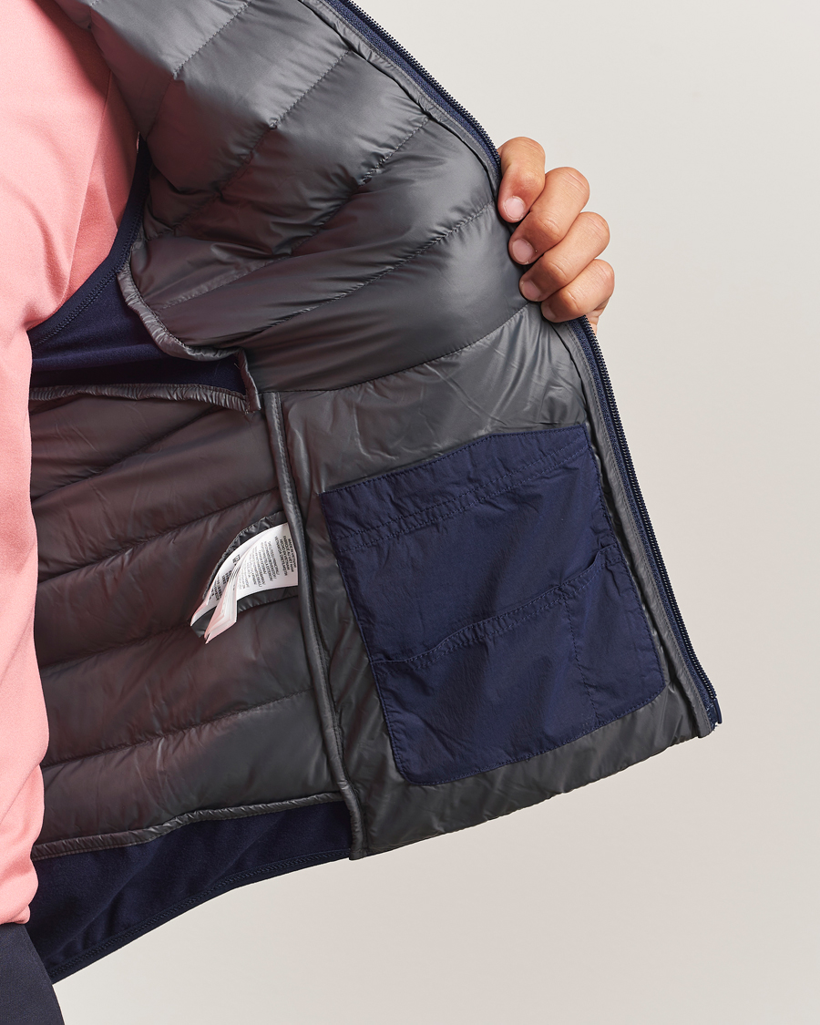 Mies | Takit | RLX Ralph Lauren | Insulated Dyed Vest Refined Navy