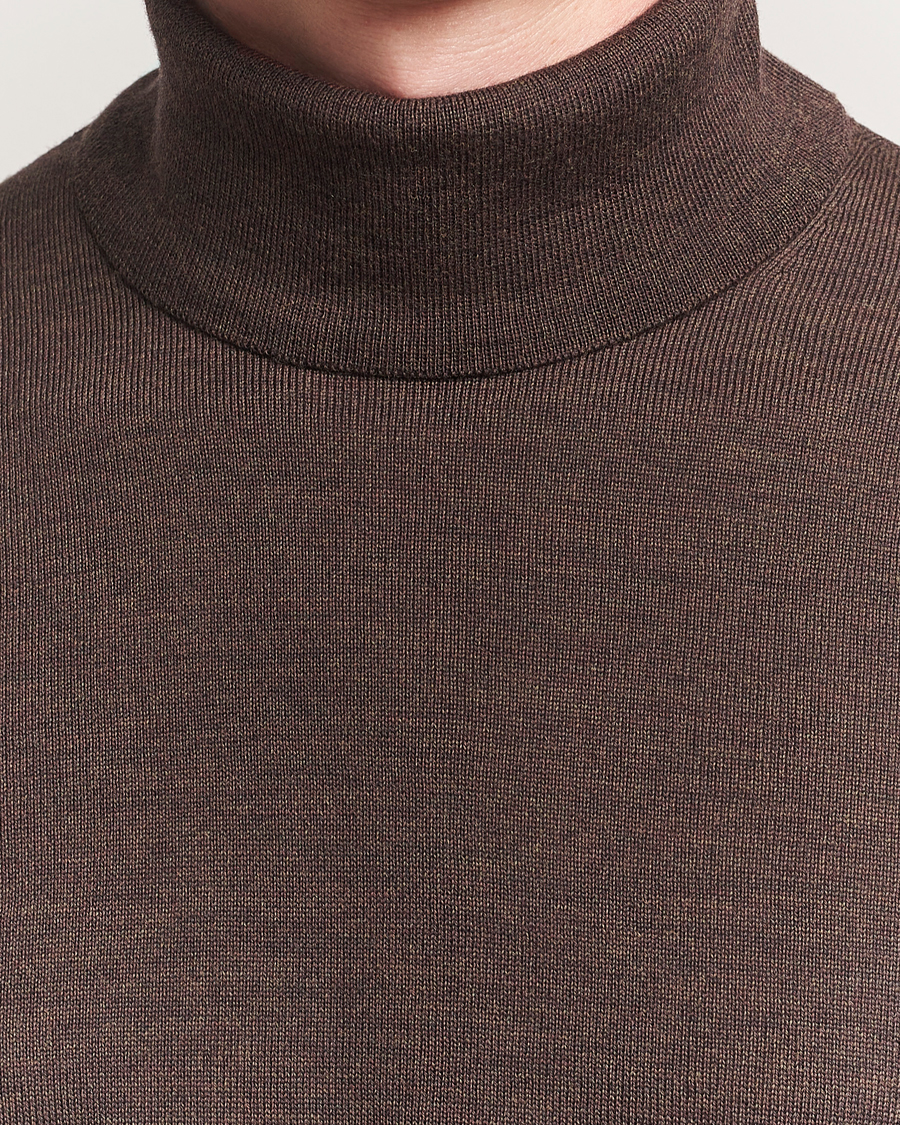 Mies | Puserot | Stenströms | Merino Rollneck Dark Brown