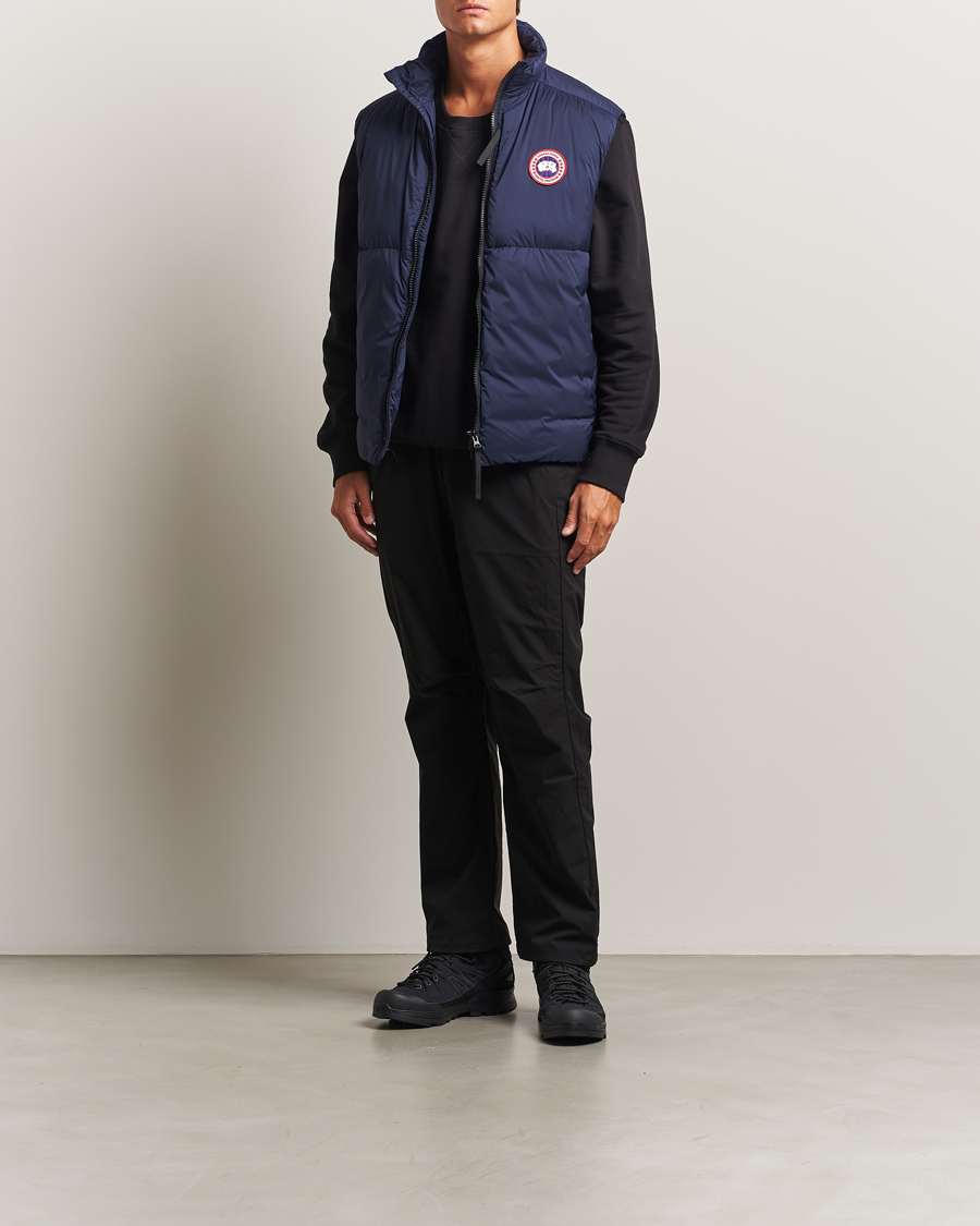 Mies | Takit | Canada Goose | Lodge Vest Atlantic Navy