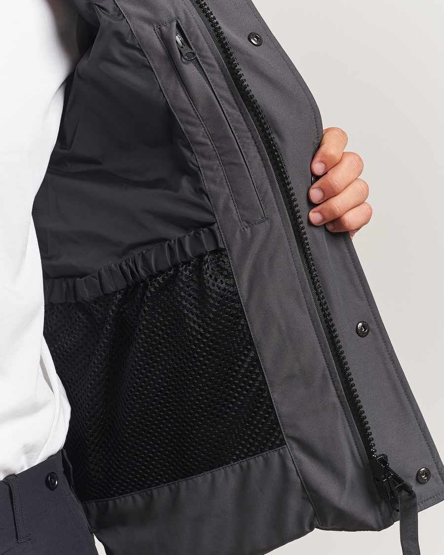 Mies | Takit | Canada Goose | Macmillan Parka Granite Grey