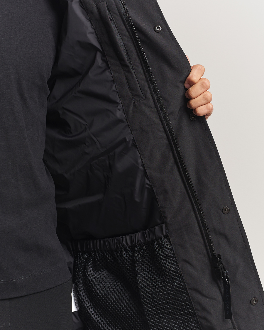 Mies | Takit | Canada Goose Black Label | Langford Parka Black