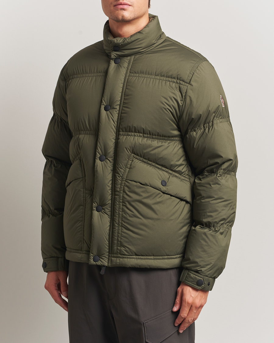 Mies | Takit | Moncler Grenoble | Sernur Down Jacket Forest Green