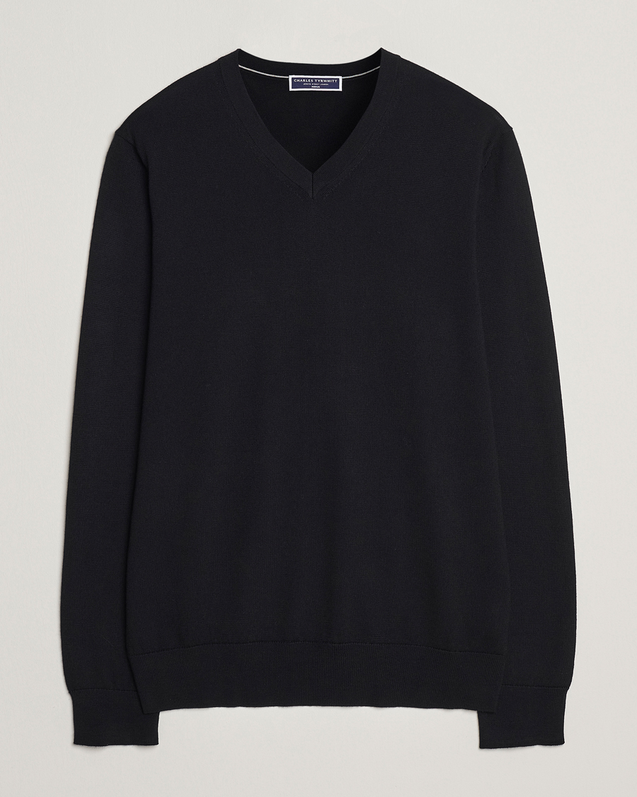 Mies | Puserot | Charles Tyrwhitt | Pure Merino V-Neck Jumper Black