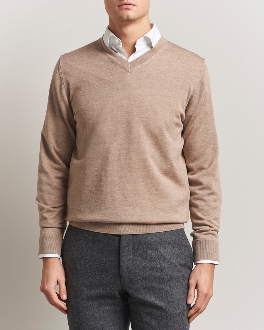 Mies | Puserot | Charles Tyrwhitt | Pure Merino V-Neck Jumper Oatmeal
