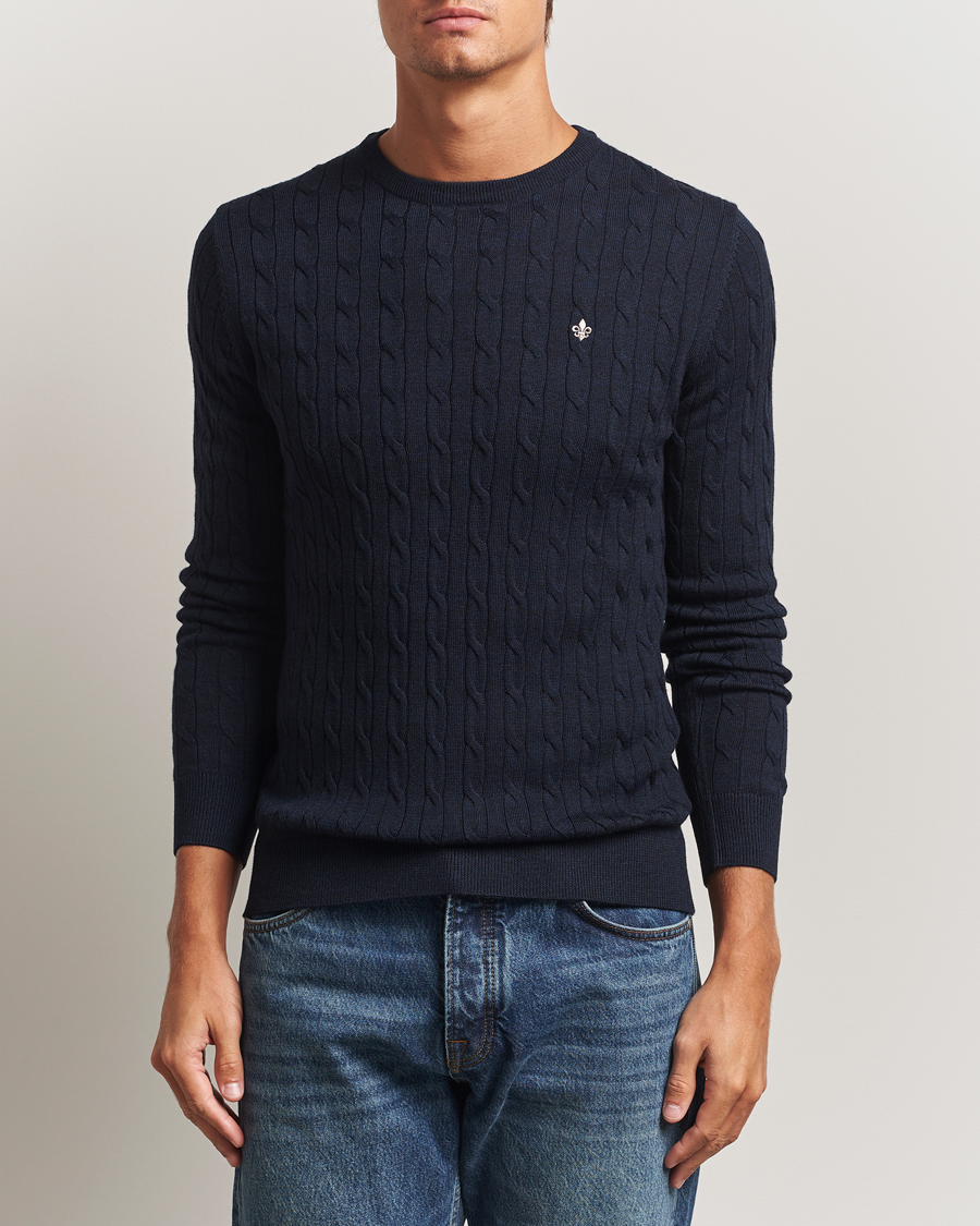 Mies | Puserot | Morris | Merino Cable O-Neck Navy