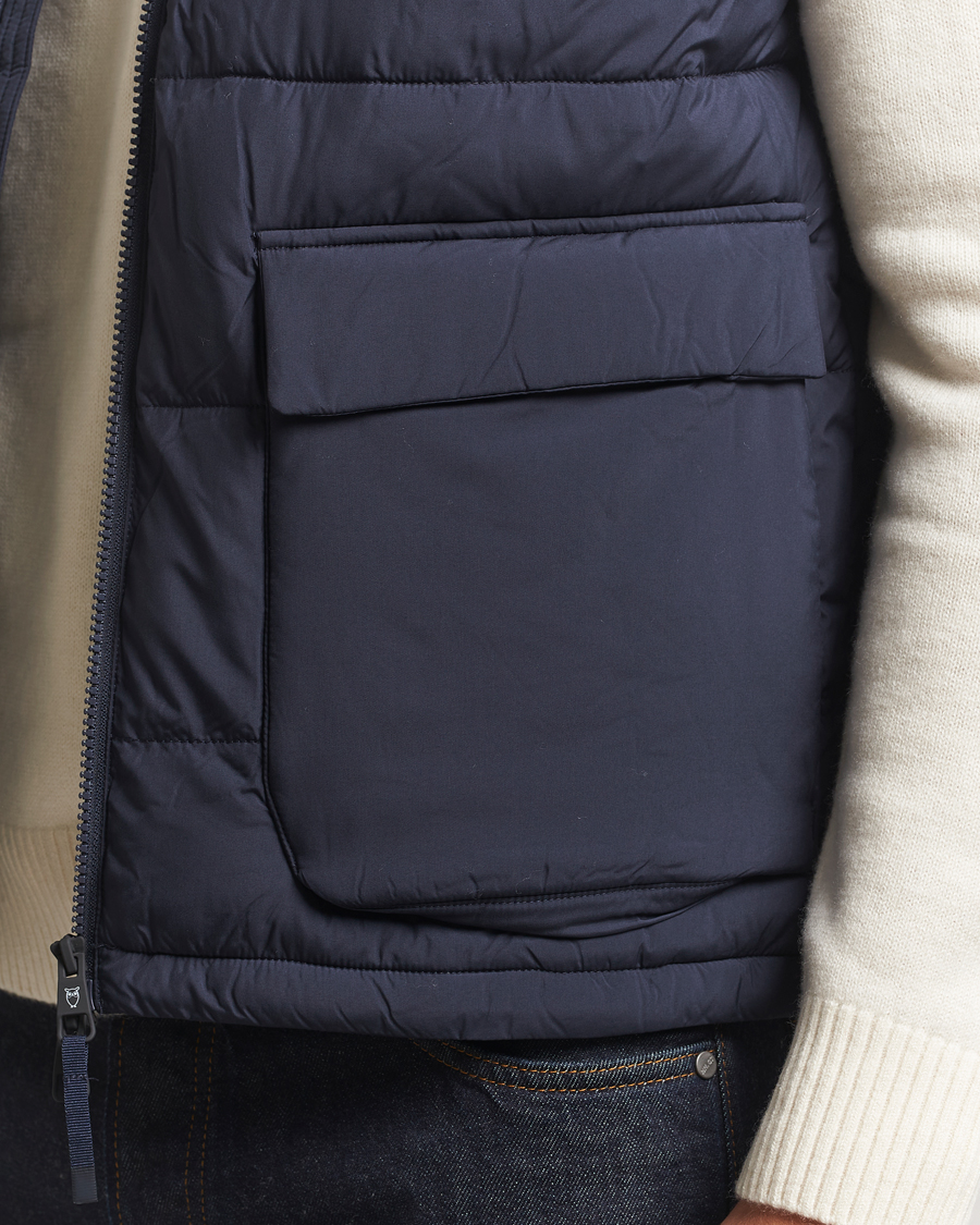 Mies | Ulkoliivit | KnowledgeCotton Apparel | Puffer Vest Night Sky