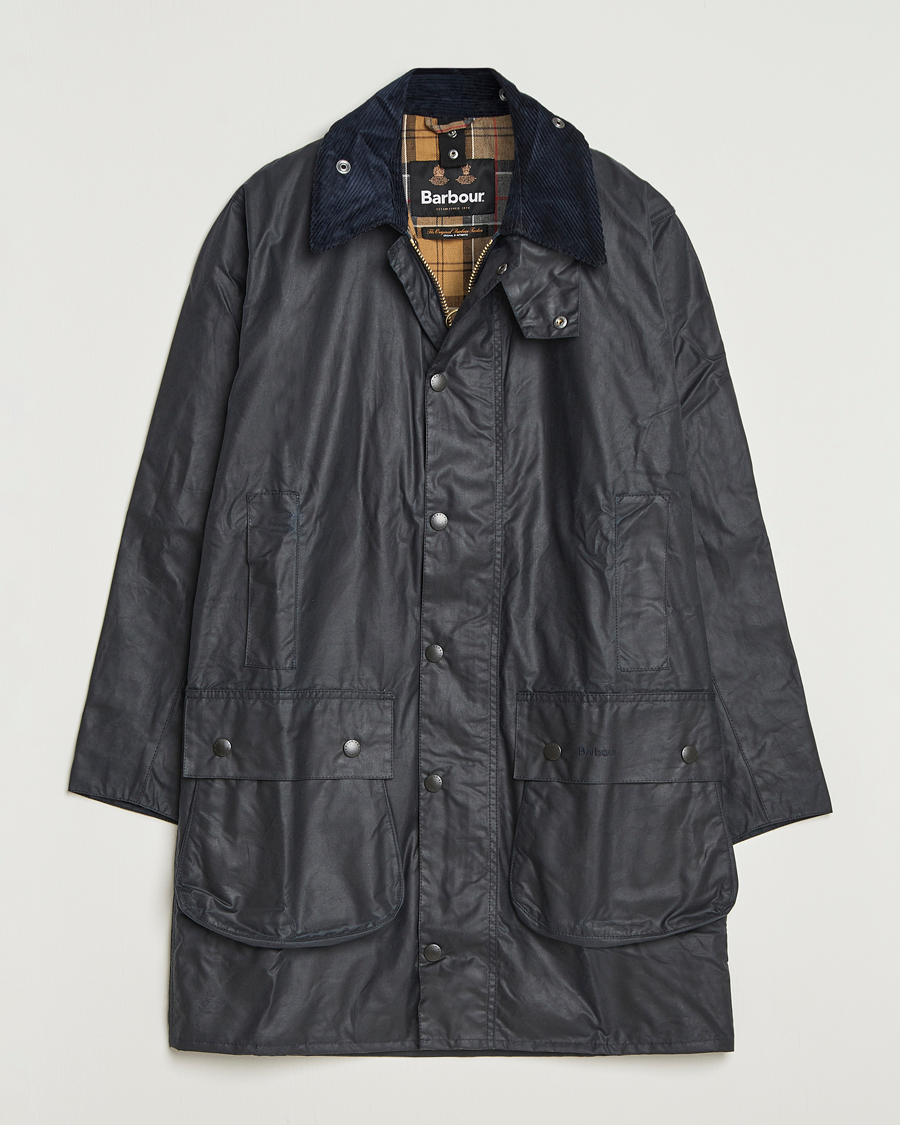 Mies | Takit | Barbour Lifestyle | Border Wax Coat Navy