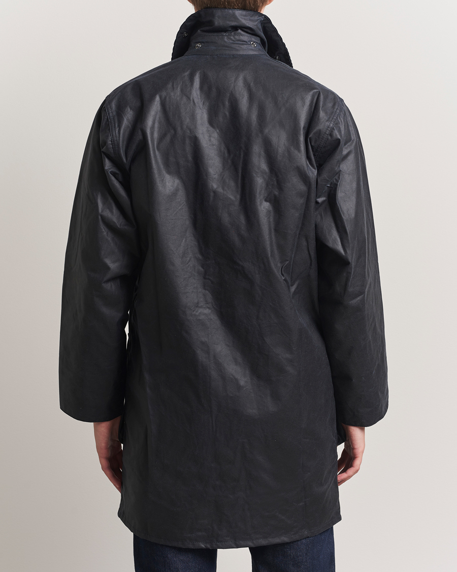 Mies | Takit | Barbour Lifestyle | Border Wax Coat Navy