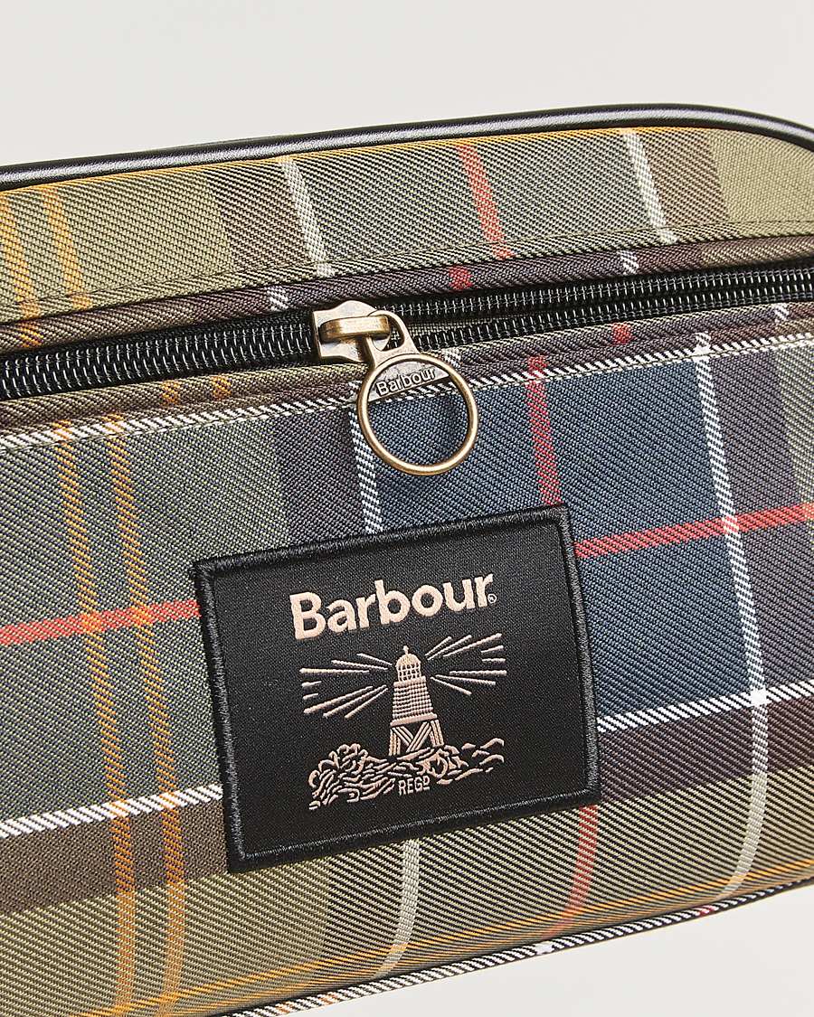 Mies | Barbour Lifestyle Tartan Washbag Classic/Beacon | Barbour Lifestyle | Tartan Washbag Classic/Beacon