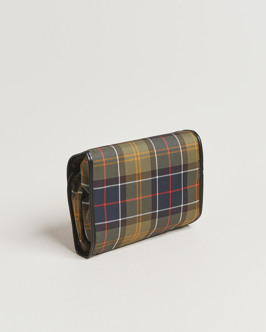 Mies | Barbour Lifestyle Tartan Hanging Washbag Classic | Barbour Lifestyle | Tartan Hanging Washbag Classic
