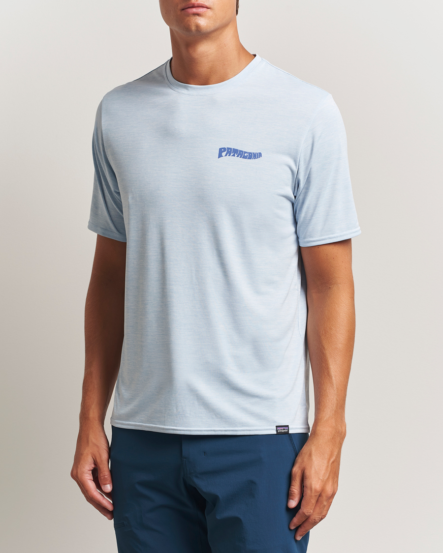 Mies | T-paidat | Patagonia | Cap Cool Daily Graphic T-Shirt Fleck Blue