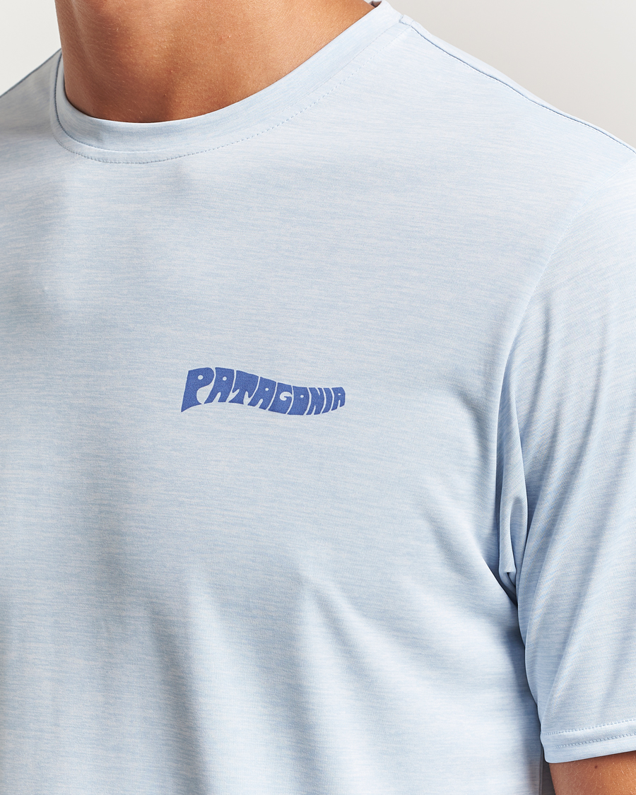 Mies | T-paidat | Patagonia | Cap Cool Daily Graphic T-Shirt Fleck Blue
