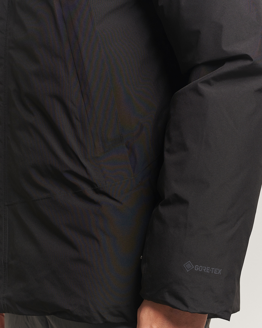 Mies | Takit | Patagonia | Stormshadow Parka Black