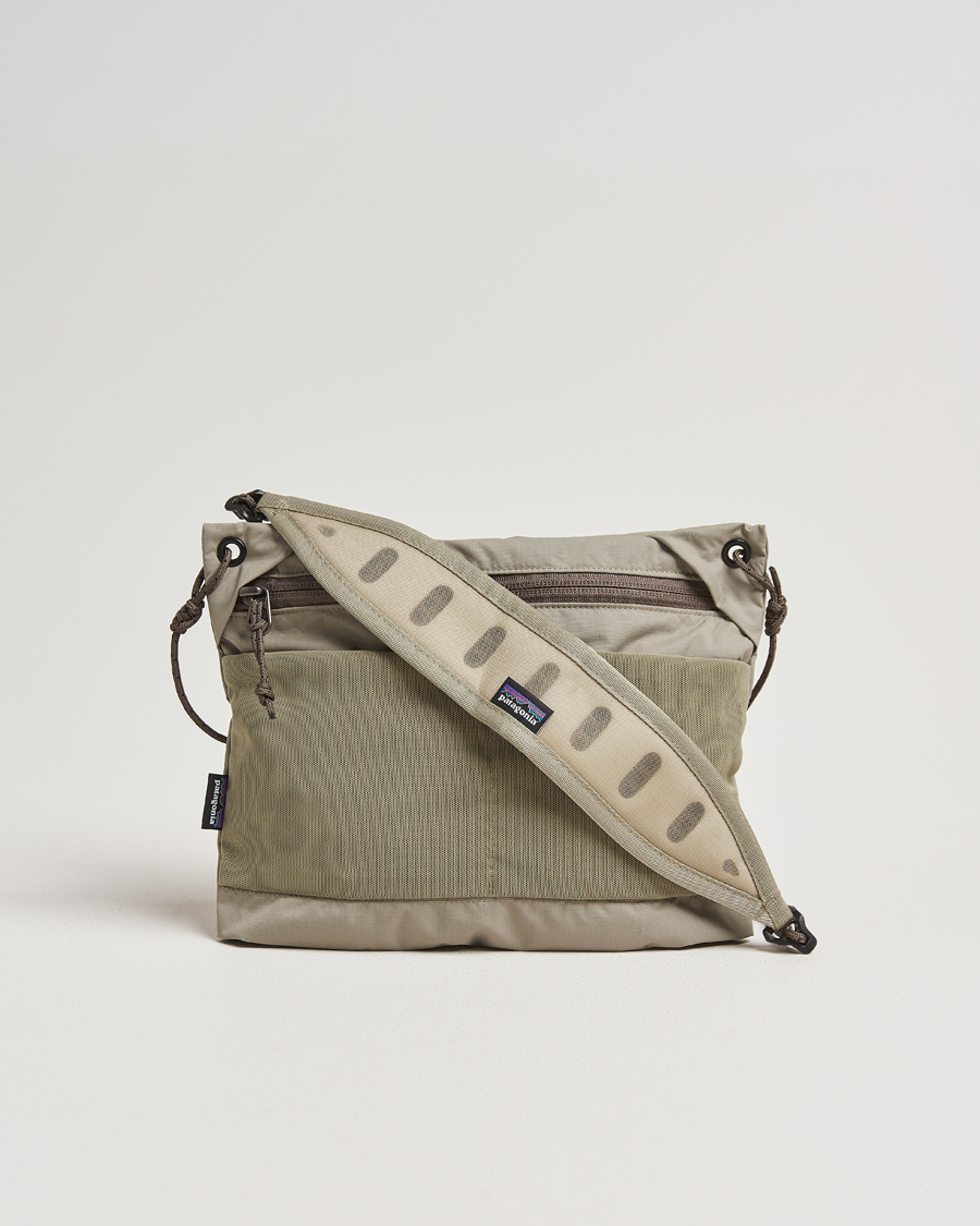 Mies | Laukut | Patagonia | Terravia Sacoche River Rock Green