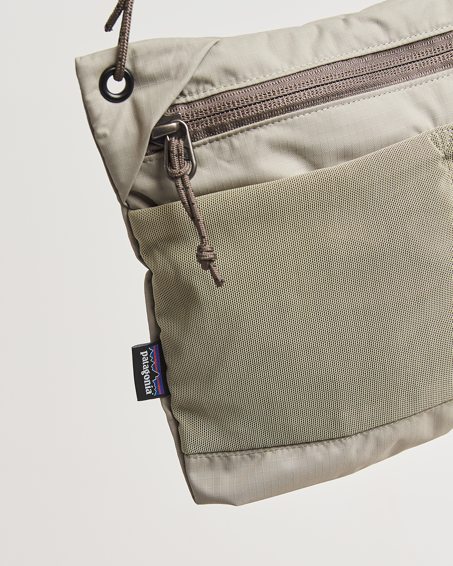 Mies | Laukut | Patagonia | Terravia Sacoche River Rock Green