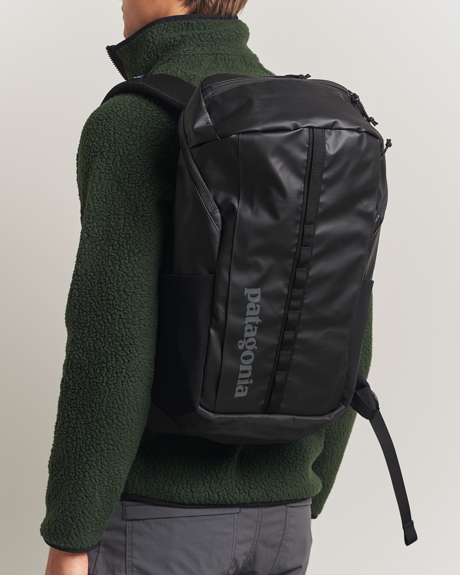 Mies | Laukut | Patagonia | PatagoniaBlack Hole Pack 25LBlack
