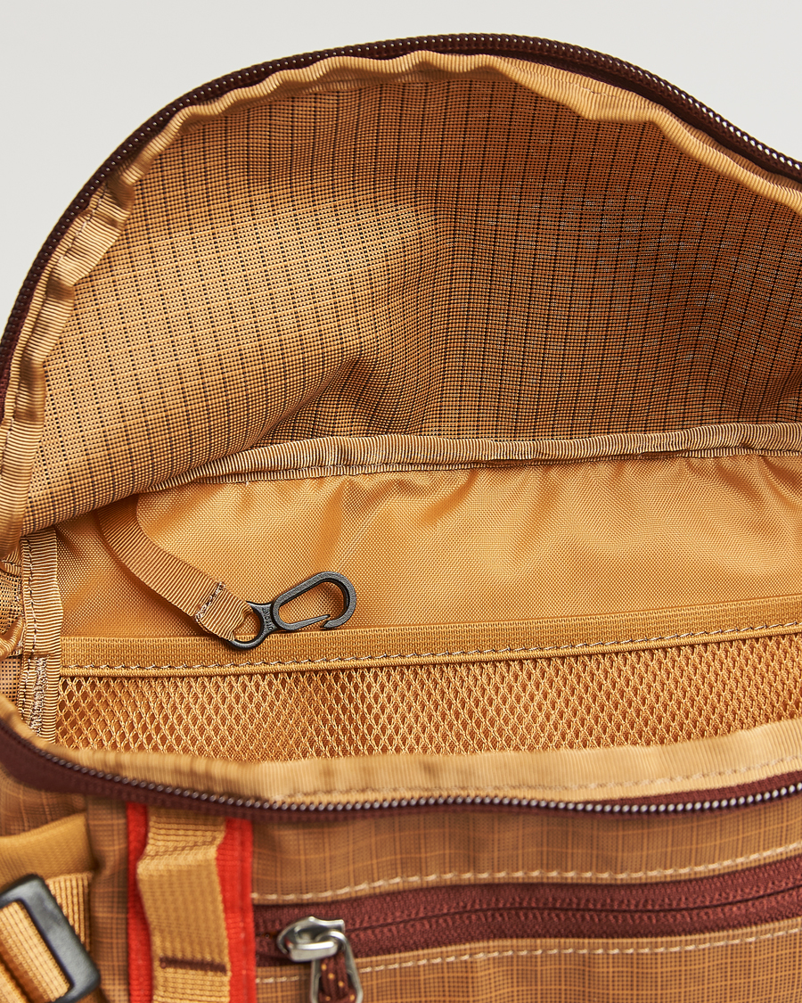 Mies | Patagonia Black Hole Waist Pack 5L Talon Gold | Patagonia | Black Hole Waist Pack 5L Talon Gold